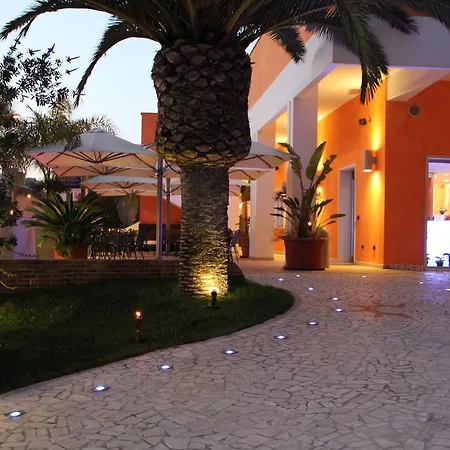 Hotel Risberg 3*