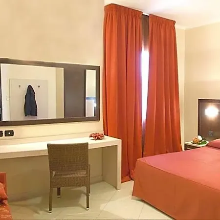 فندق Risberg 3*
